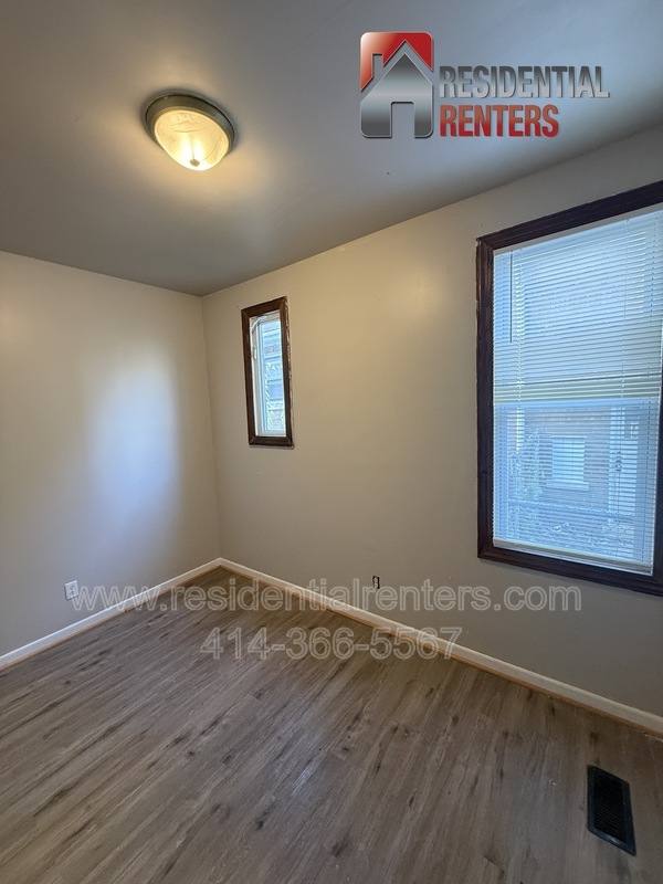 2520 N Holton St, Milwaukee, WI 53212 - Apartment for Rent - Image 8