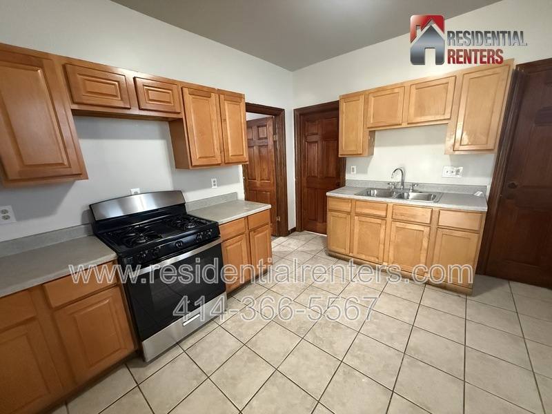 2520 N Holton St, Milwaukee, WI 53212 - Apartment for Rent - Image 5