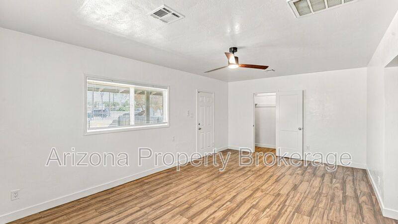 4334 N 15th Ave #B, Phoenix, AZ 85015 - House for Rent - Image 8