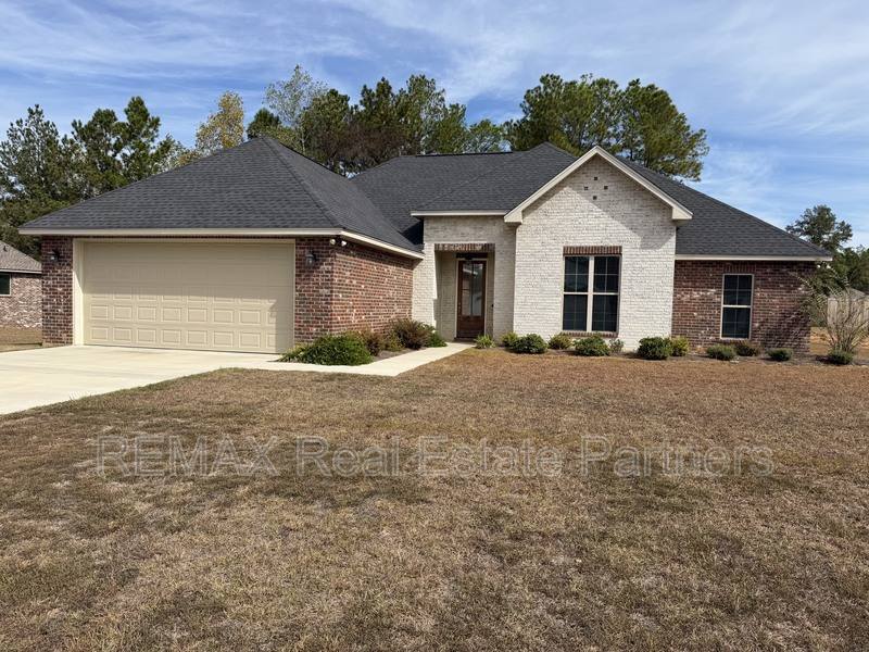 House for rent at 8 Silverstone, Petal, MS 39465