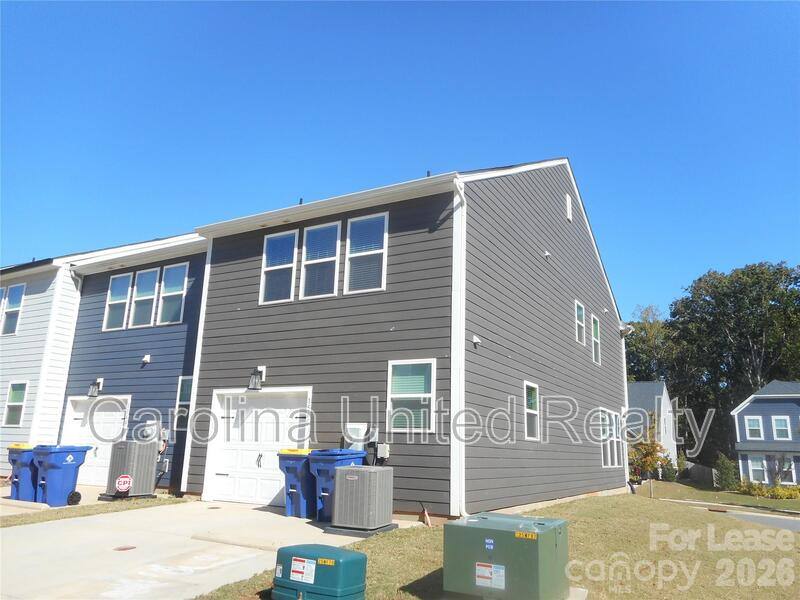 1566 Cedar Tree Dr, Belmont, NC 28012 - Townhouse for Rent - Image 3