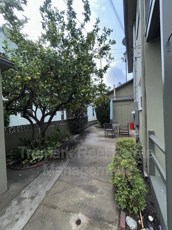 651 W Glenoaks Blvd, Glendale, CA 91202 - Apartment for Rent - Image 6