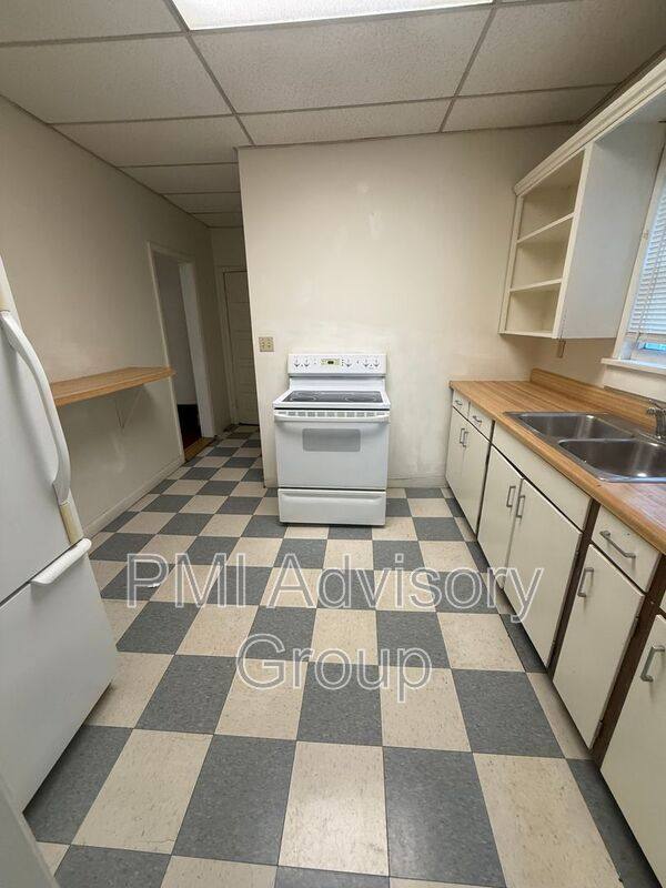 1400 SW 6th St #1, Topeka, KS 66606 - Apartment for Rent - Image 3