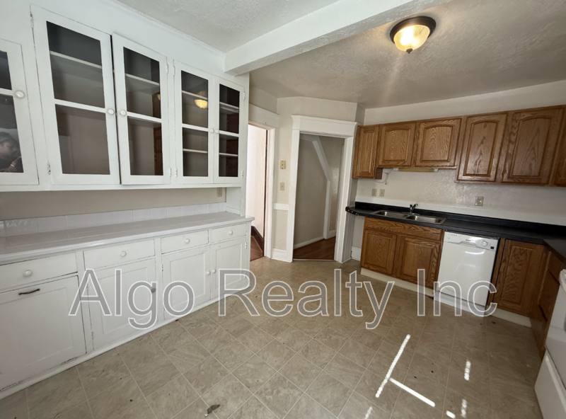 1040 Jessie St #2, St. Paul, MN 55130 - Apartment for Rent - Image 8