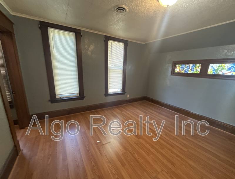 1040 Jessie St #2, St. Paul, MN 55130 - Apartment for Rent - Image 6