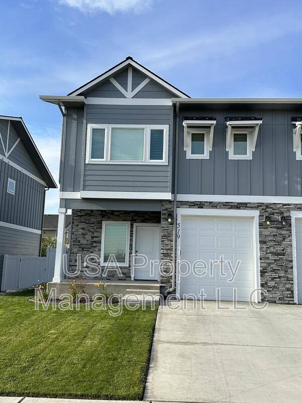 Townhouse for rent at 519 N Creative Way, Post Falls, ID 83854