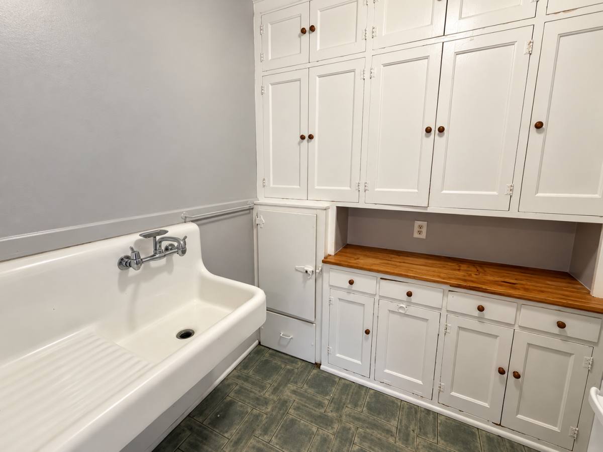 Whittier East, 205 27th St E, Minneapolis, MN 55408 - Apartment for Rent - Image 3