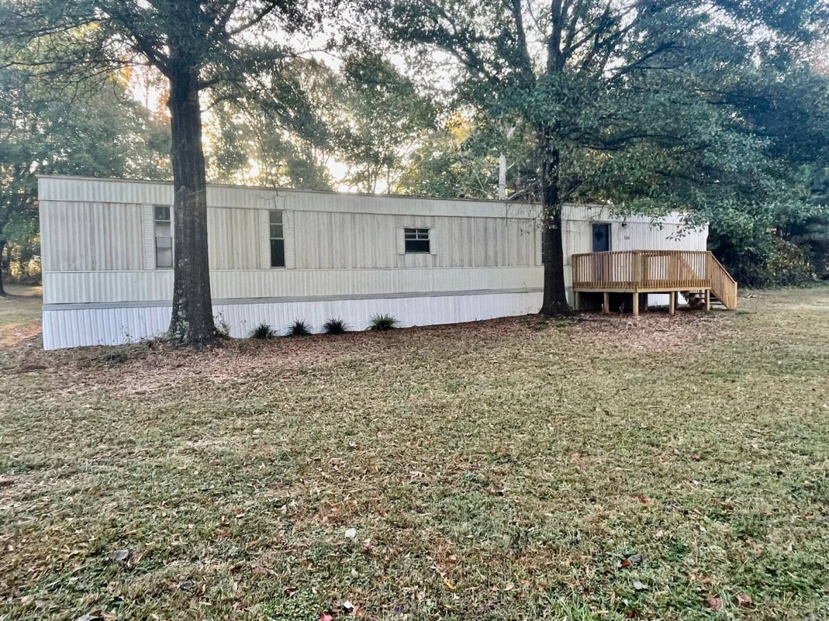 108 Canipe Rd, Dallas, NC 28034 - House for Rent - Image 3