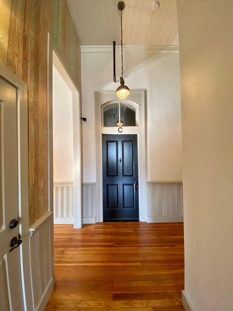 104 W Nolte #C, Seguin, TX 78155 - Apartment for Rent - Image 3
