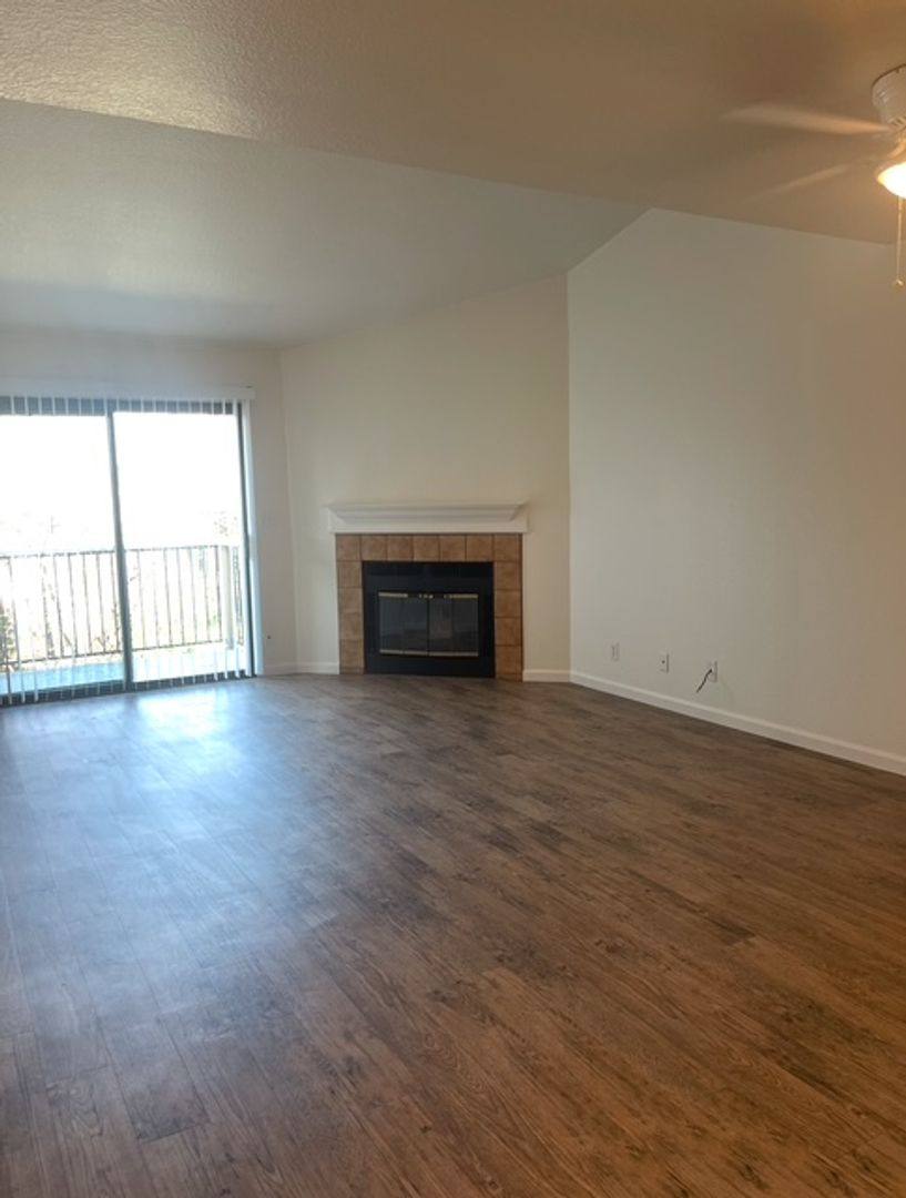 Twin Creek Commons, 720 Sunrise Ave, Roseville, CA 95661 - Apartment for Rent - Image 2