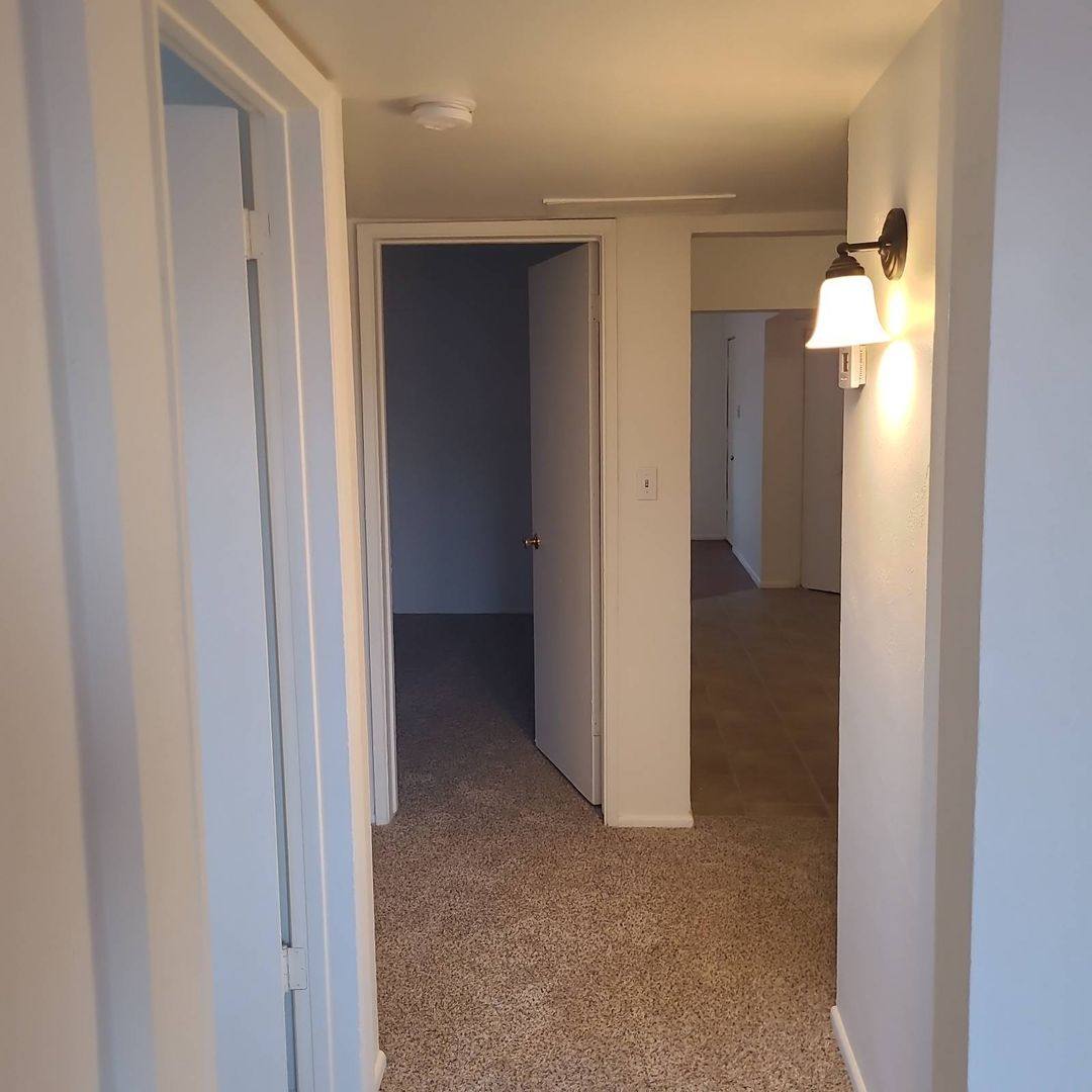 1859 E Cheery Lynn Rd, Phoenix, AZ 85016 - House for Rent - Image 8