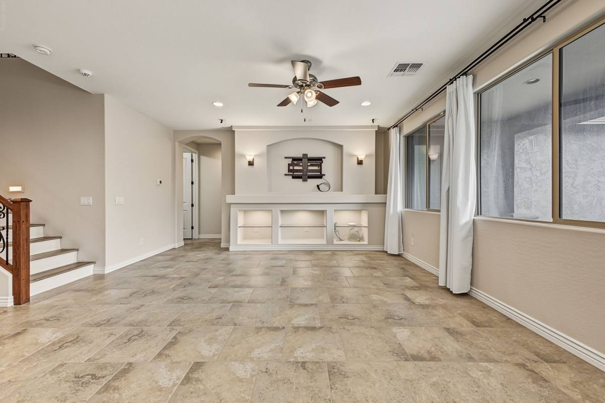 137 E Canyon Way, Chandler, AZ 85249 - House for Rent - Image 6