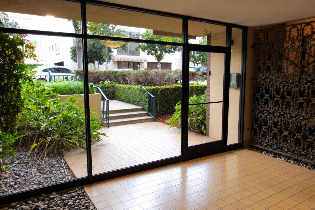 420 N Louise St #10, Glendale, CA 91206 - Apartment for Rent - Image 10