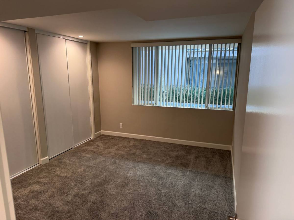 420 N Louise St #10, Glendale, CA 91206 - Apartment for Rent - Image 6