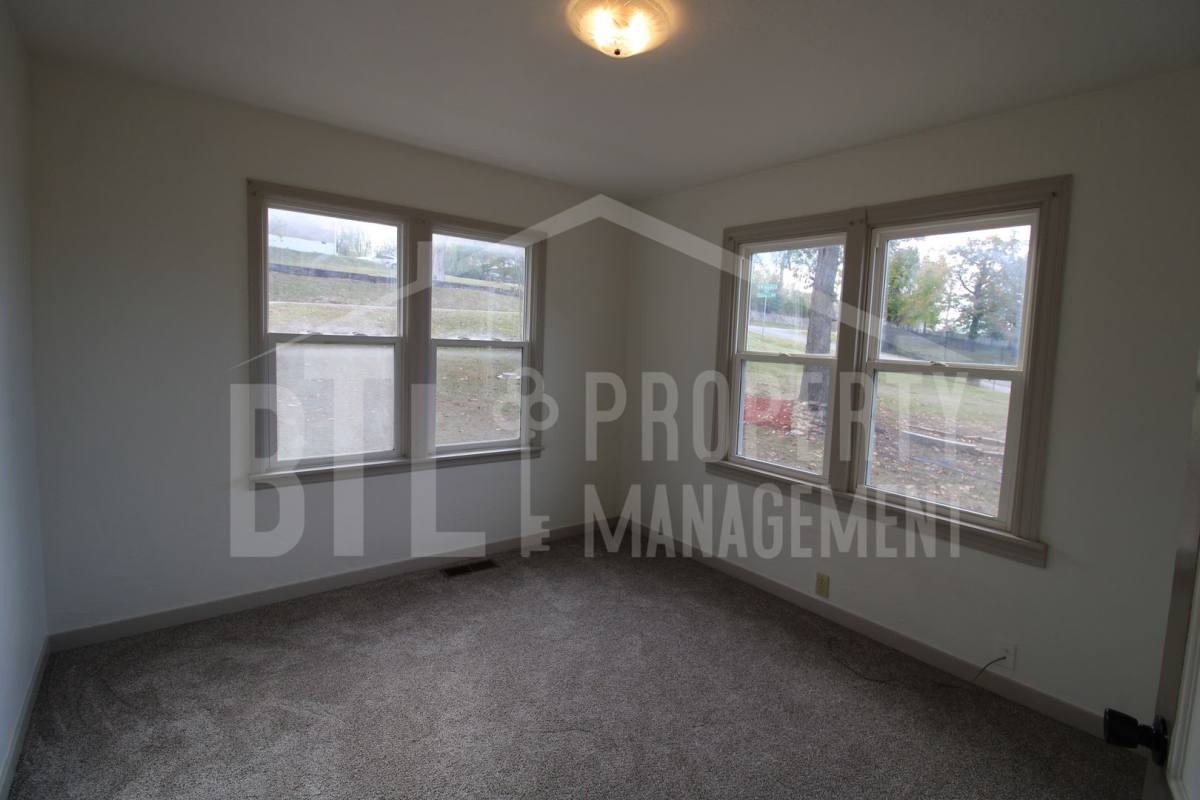 243 Taney St, Branson, MO 65616 - House for Rent - Image 8