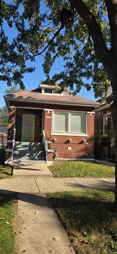 House for rent at 8547 S Carpenter St, Chicago, IL 60620