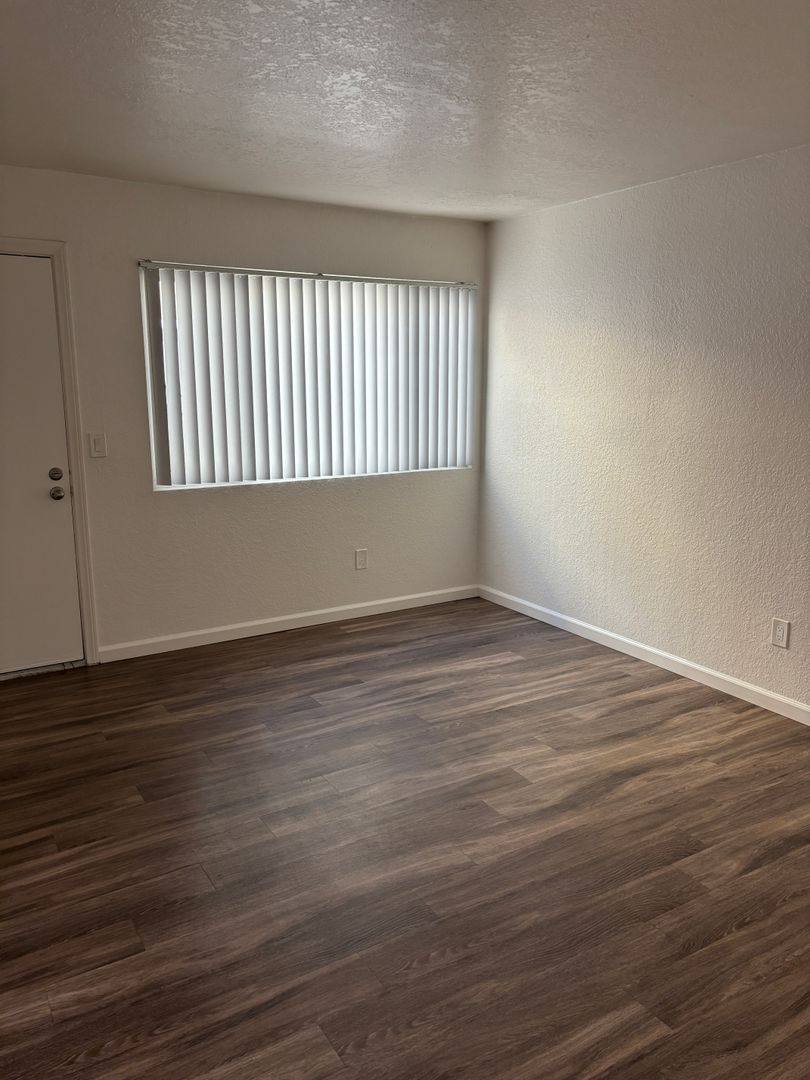 3117 Valle Ave #10, San Diego, CA 92113 - Apartment for Rent - Image 5
