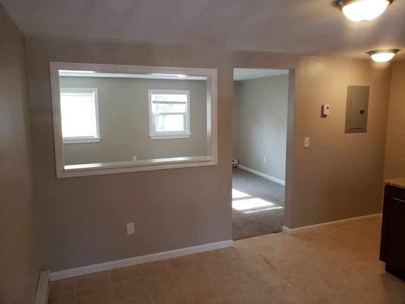 82 E Grove St #B, Middleboro, MA 02346 - Apartment for Rent - Image 4