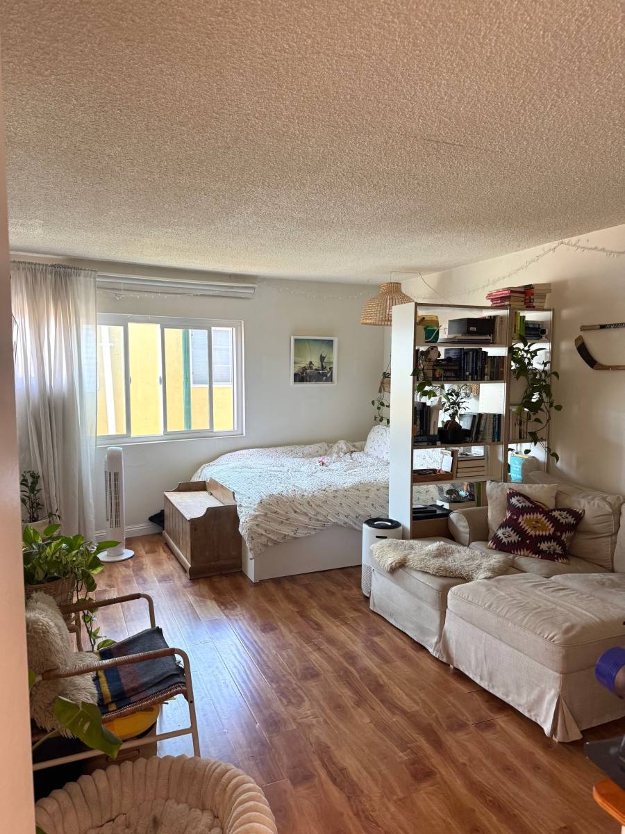 4747 S Centinela Ave, Los Angeles, CA 90066 - Apartment for Rent - Image 1