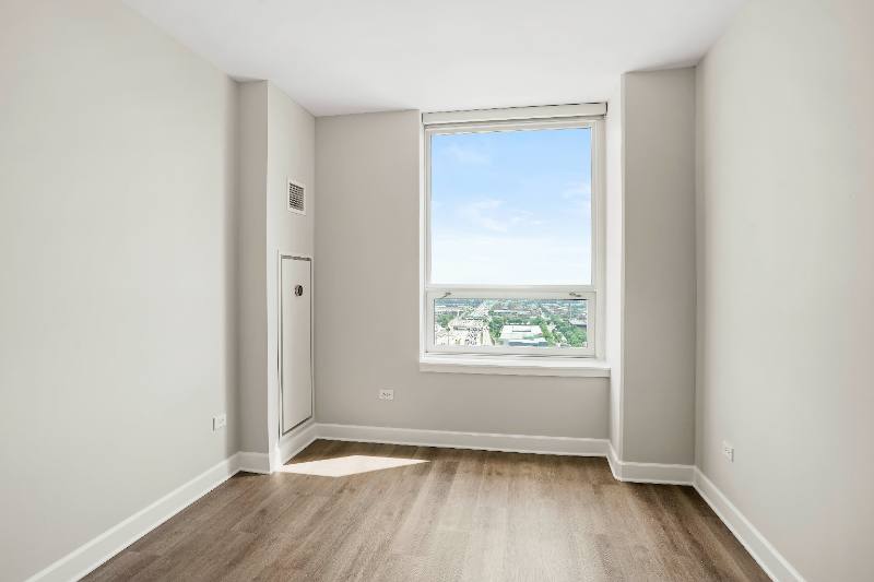 760 W Adams, Chicago, IL 60661 - Apartment for Rent - Image 4