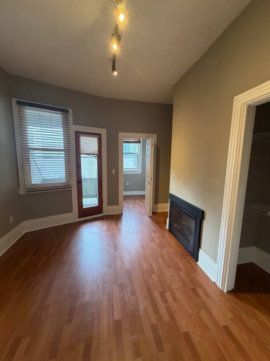 312 E Olive Place #301, Seattle, WA 98122 - Apartment for Rent - Image 5