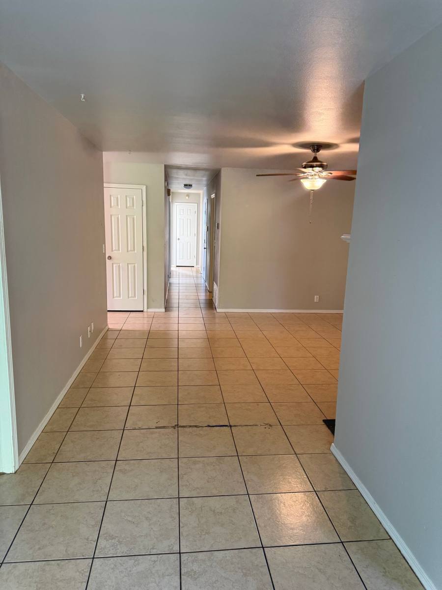 2411 S 91st Place E, Tulsa, OK 74129 - Townhouse for Rent - Image 7