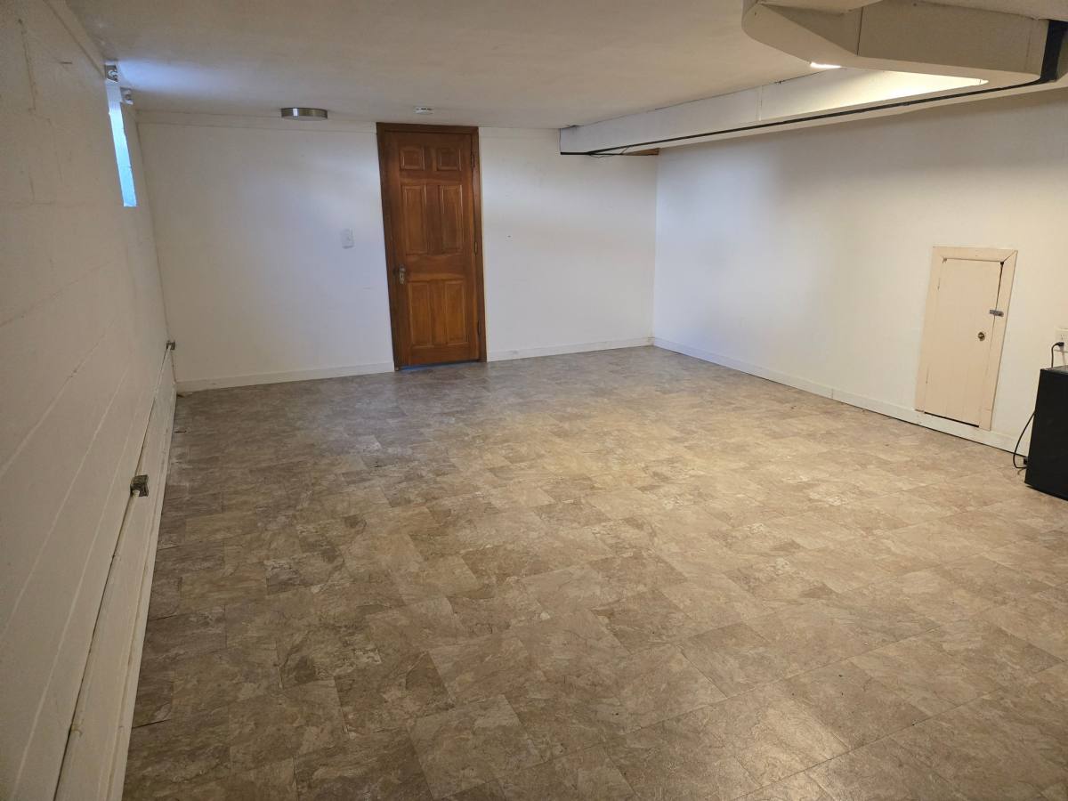 1401-1403 Parkview Lane NE, Minneapolis, MN 55421 - Apartment for Rent - Image 6
