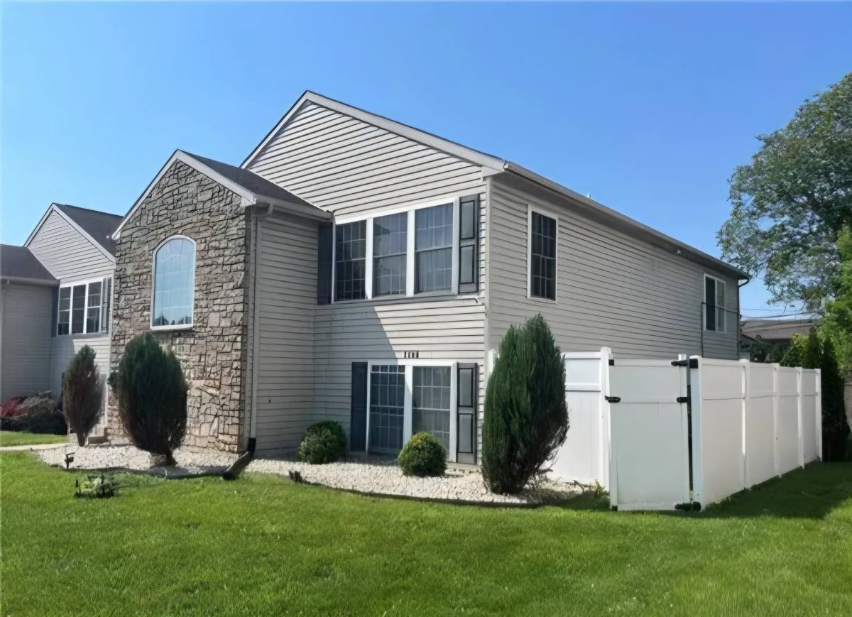 Apartment for rent at 1166 Fullerton Ave #2, Allentown, PA 18102