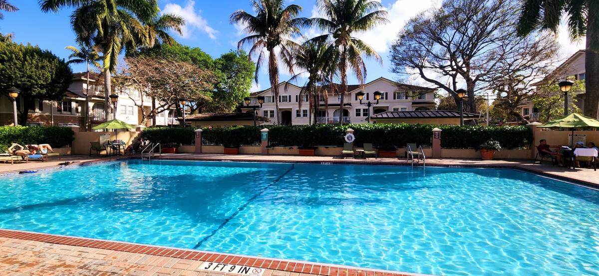 Condo for rent at 8858 W Flagler St, Miami, FL 33174