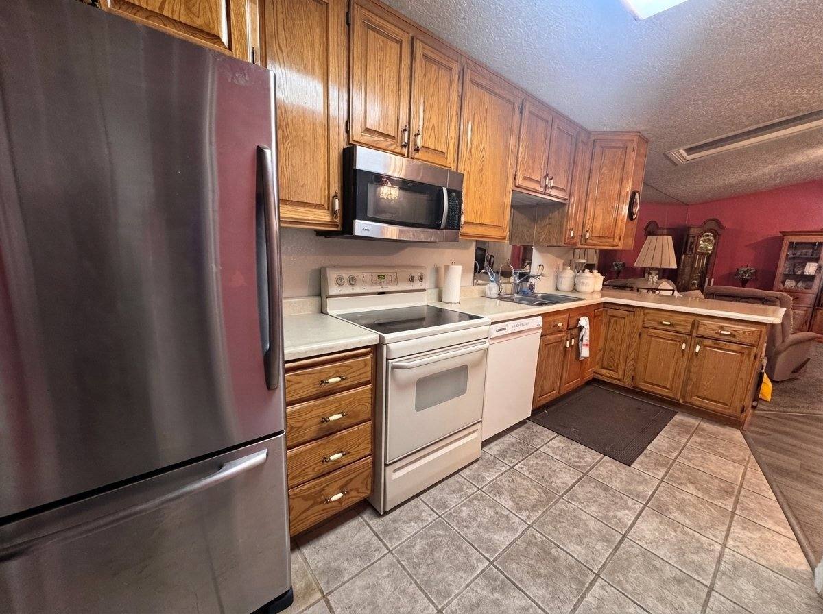 1331 N Dixie Downs Rd, St. George, UT 84770 - Townhouse for Rent - Image 6