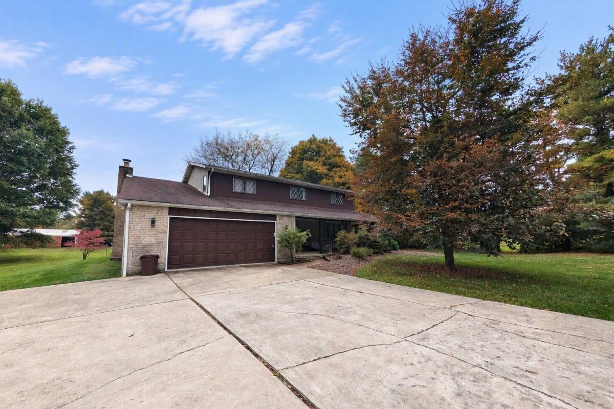 House for rent at 11531 Duncan Plains Rd, Johnstown, OH 43031