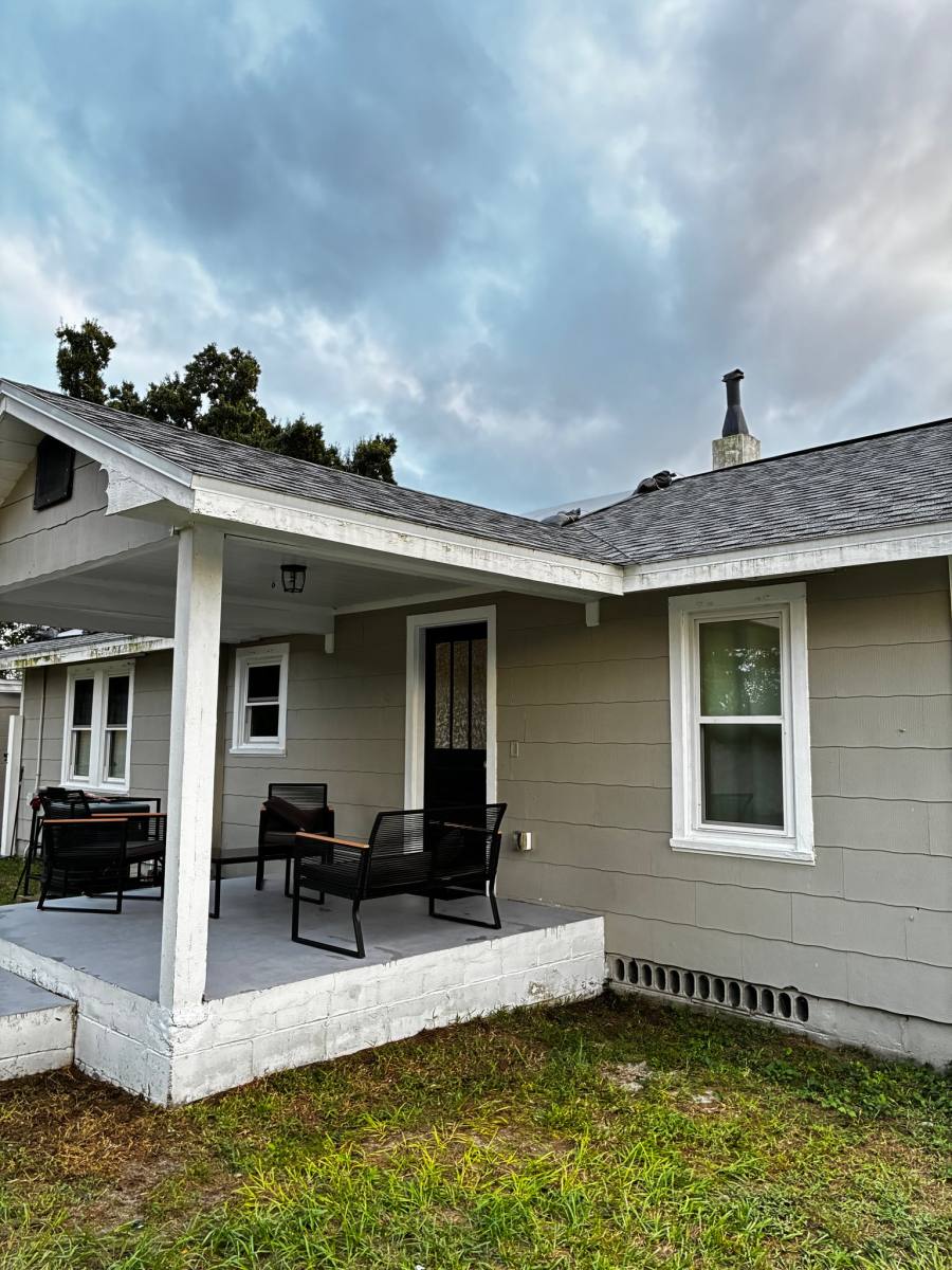 2237 Ave B NW #B, Winter Haven, FL 33880 - House for Rent - Image 2