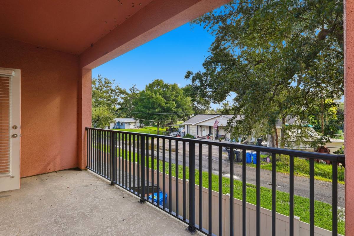 4424 Tuscan Loon Dr, Tampa, FL 33619 - Townhouse for Rent - Image 5