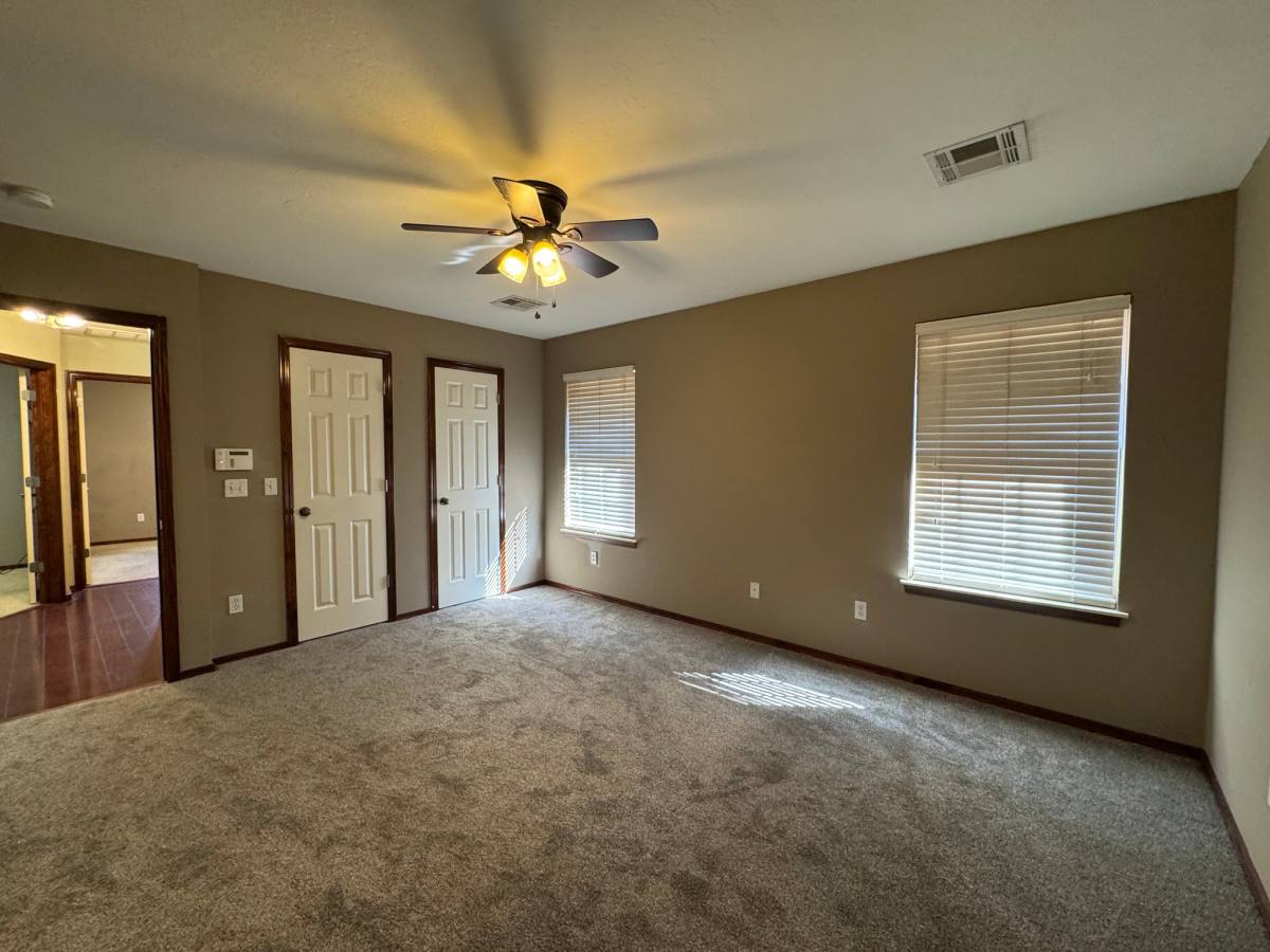 624 NW 20th, Moore, OK 73160 - House for Rent - Image 8