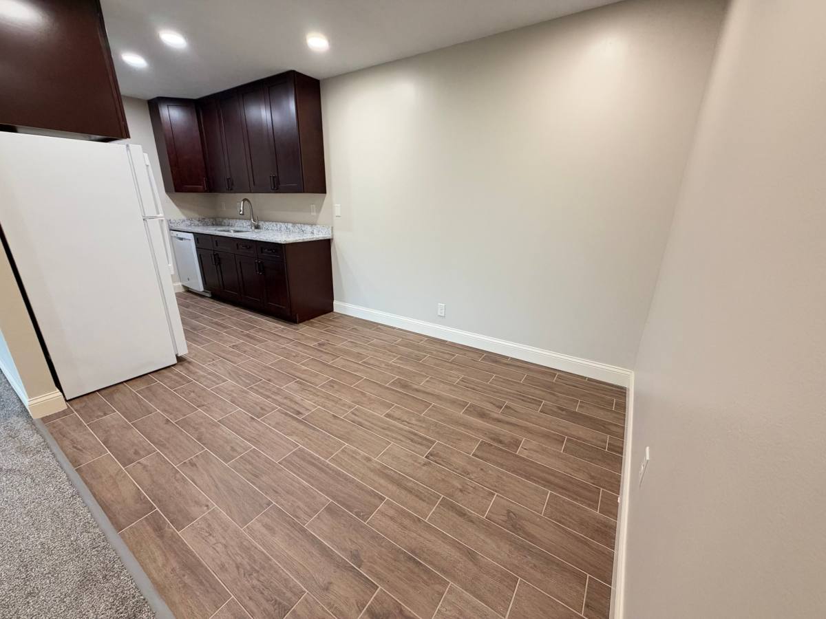 5010 Emerald Dr #24, Lincoln, NE 68516 - Apartment for Rent - Image 6
