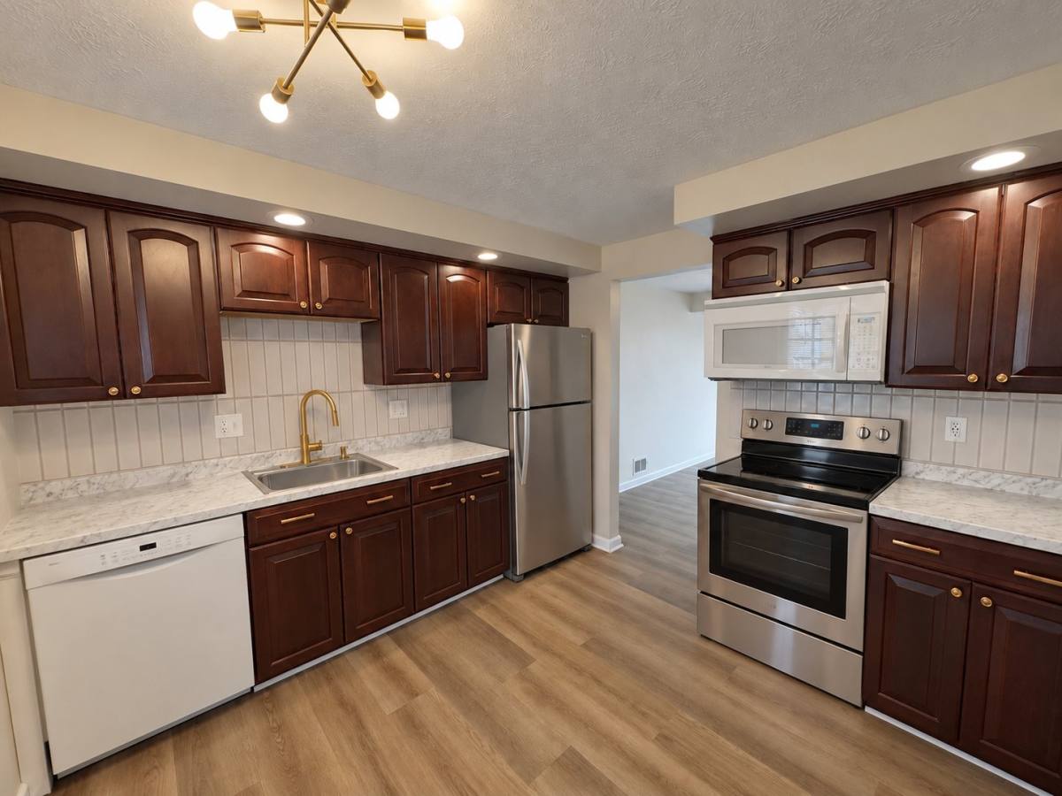 Apartment for rent at 22 24 Teakwood Lane #24, Fairport, NY 14450