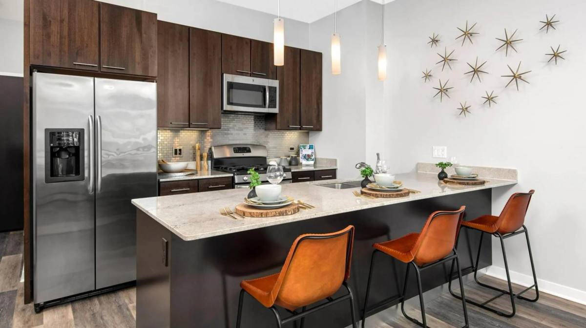 Apartment for rent at 470 W Huron St, Chicago, IL 60654
