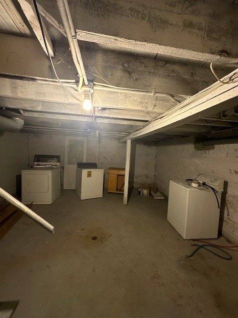 1610 Jackson St #1, Two Rivers, WI 54241 - Apartment for Rent - Image 7