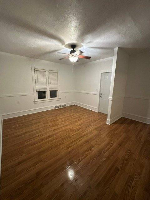 1610 Jackson St #1, Two Rivers, WI 54241 - Apartment for Rent - Image 2