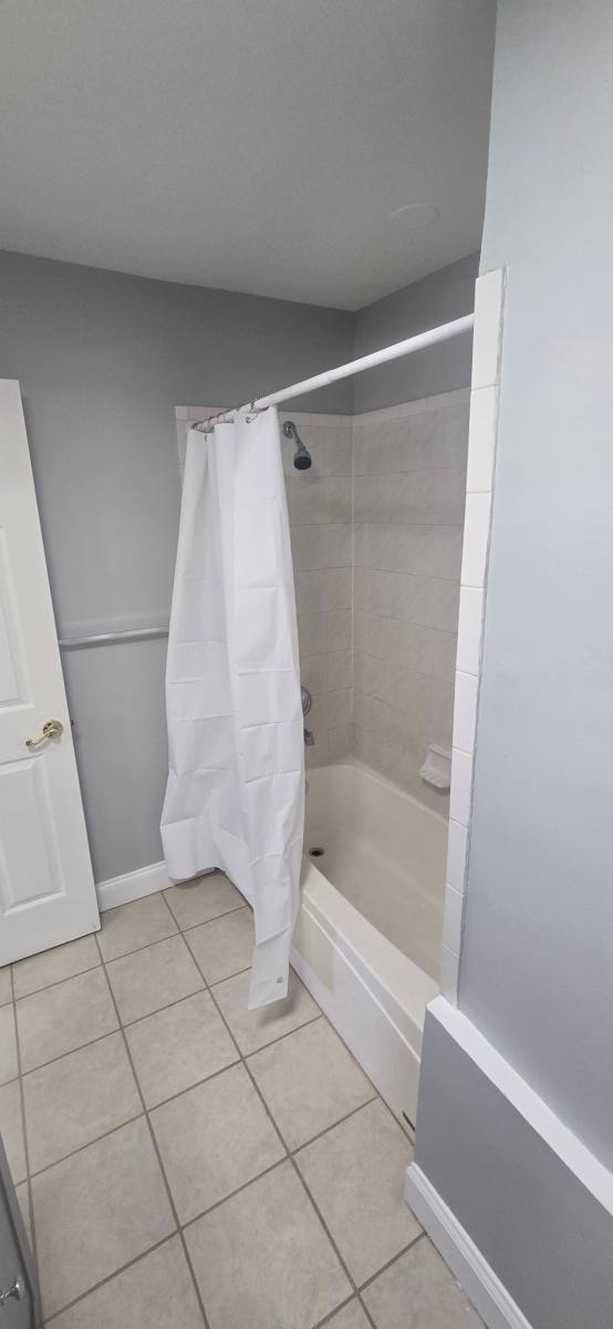 Apartment for rent at 2430 Christian St #C, Philadelphia, PA 19146