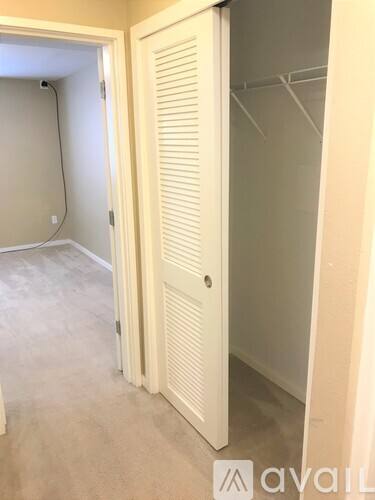 11300 5th Ave NE #11, Seattle, WA 98125 - Apartment for Rent - Image 2