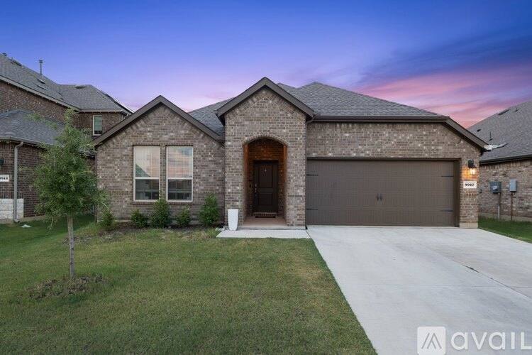9917 Tacoma Dr, Aubrey, TX 76227 - House for Rent - Image 1
