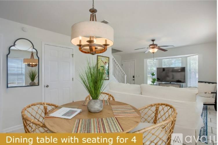 8227 S Lagoon Dr, Panama City, FL 32408 - Townhouse for Rent - Image 8