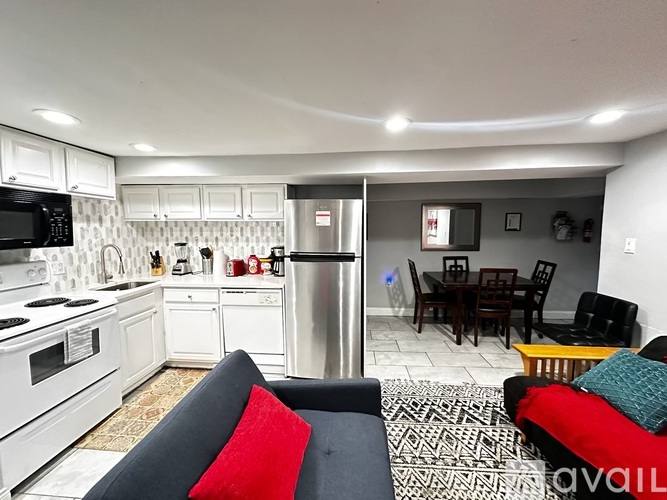 609 P St NW #B, Washington, DC 20001 - Townhouse for Rent - Image 8