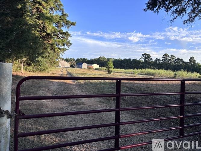 House for rent at 22208 County Rd 251, Arp, TX 75750