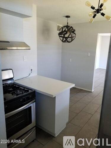 2422 N 20th Ave, Phoenix, AZ 85009 - House for Rent - Image 3