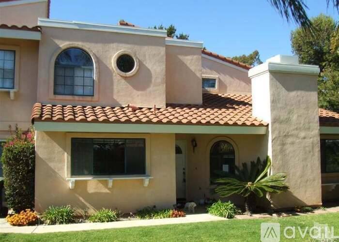 Townhouse for rent at 2901 Fanshell Walk, Oxnard, CA 93035