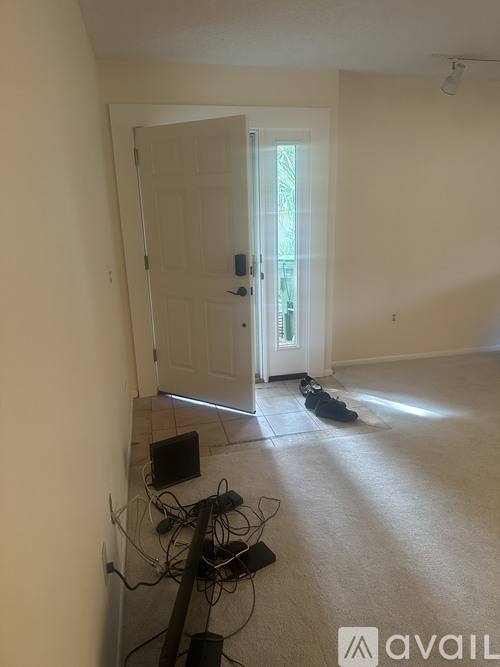 714 N Jefferson Ave, Sarasota, FL 34237 - Apartment for Rent - Image 3