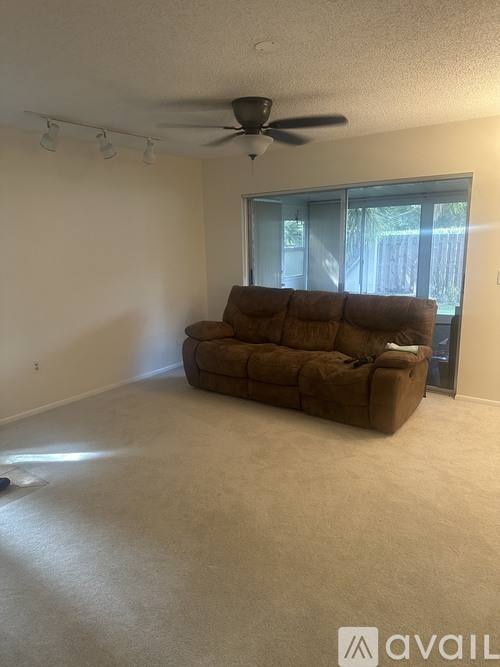 714 N Jefferson Ave, Sarasota, FL 34237 - Apartment for Rent - Image 1