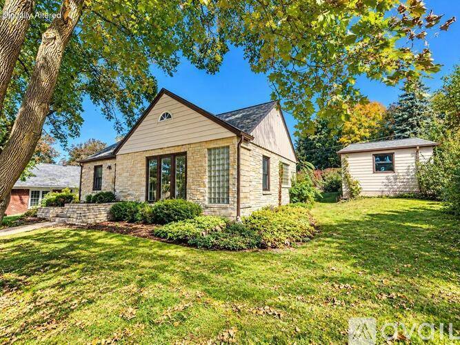 304 Oxford Rd, Waukesha, WI 53186 - House for Rent - Image 4